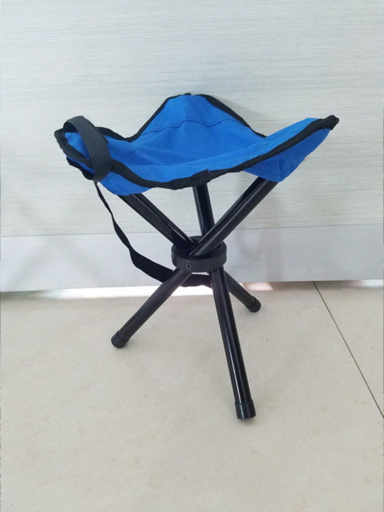 1pc Outdoor Folding Triangle Stool, Lightweight Camping Stool, Barbecue