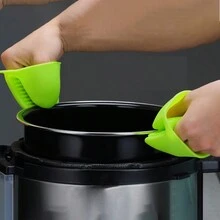 2pcs Random Color Silicone Pot Holders, Heat-resistant, Non-slip, Multifunctional Silicone Gloves For Kitchen - Multicolor - View 7