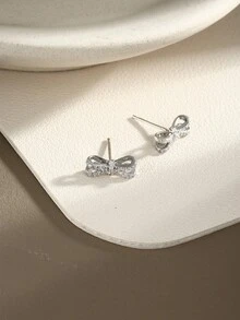 1對s925純銀耳環,小巧獨特的鋼琴拍帶鋯石,簡約時尚優雅的耳釘,適合女性,是給女友或好友的完美禮物 - 銀色 - 查看 3