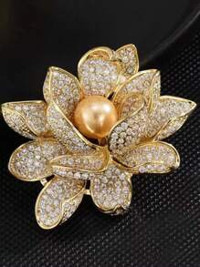 A Handmade Rhinestone Lotus Brooch, High-End Exquisite Luxury Corsage, New Faux Pearl Brooch, High-End Accessories, Women's Clothing