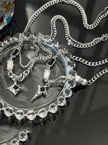 Collier de perles en forme d'étoile croix Kpop, unisexe, pendentif en perles fausses en forme d'étoile, collier de style hip hop Y2K avec gland géométrique