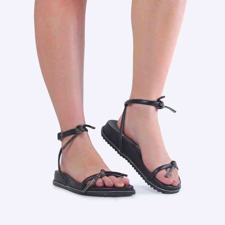 Women Flat Sandals - Black - View 1