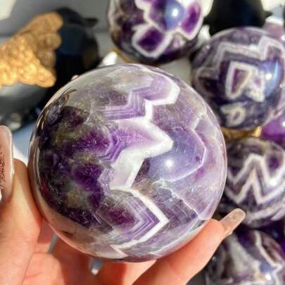 1 Pezzo Sfera Di Ametista A Sogno A Chevron Naturale, Sfera Massaggiata Lucidata. Decorazione Stanza Di Guarigione, Artigianato Di Cristallo In Pietra, Souvenir A Globo