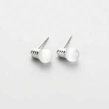 Uv Ab色彩燈泡耳針,小巧玲瓏,北極光玻璃珠,趣味燈泡飾品,niche Ins風格 - 白色 - 查看 4