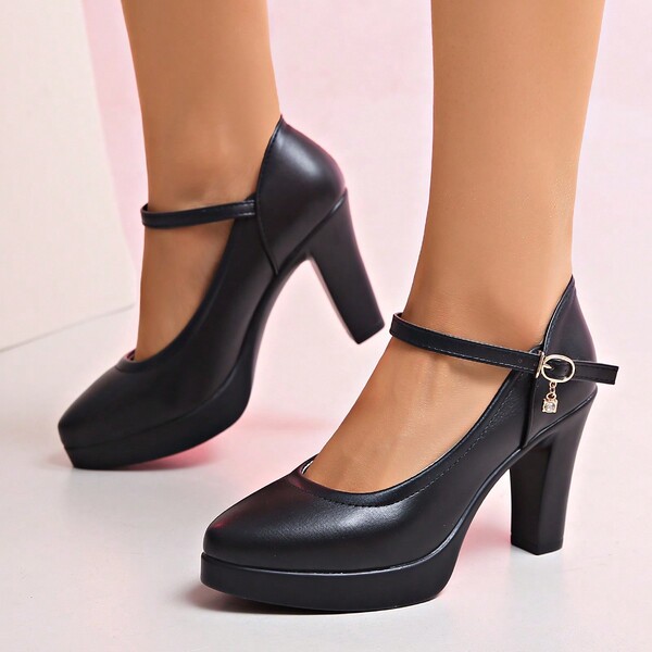 Women's Black Pointedtoe Chunky High Heel Shoes For Modeling