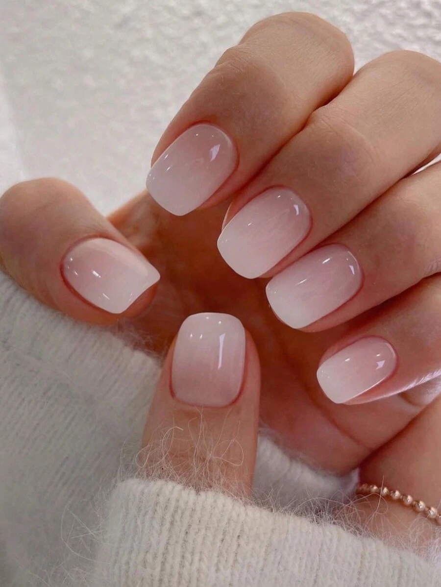 Conjunto de 24 uñas postizas de forma ovalada corta en degradado blanco, incluye 1 bote de gelatina adhesiva y 1 lima de uñas, para decoración de uñas para mujeres y niñas uñas falsas uña falsa uña acrílica