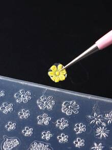 1个花朵形状美甲印花板，DIY UV凝胶美甲波西米亚风美甲工具，硅胶美甲雕刻模具 - 無色 - 查看 3