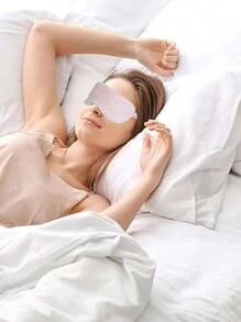 1入組可愛的毛絨眼罩,模擬絲質眼罩,透氣阻光輔助睡眠眼罩,柔軟的缎面特別版睡眠眼罩,舒適的眼罩盲目眼罩,五彩繽紛的缎面夜用眼罩蓋,適用於旅行午睡睡眠 - 白色 - 查看 4