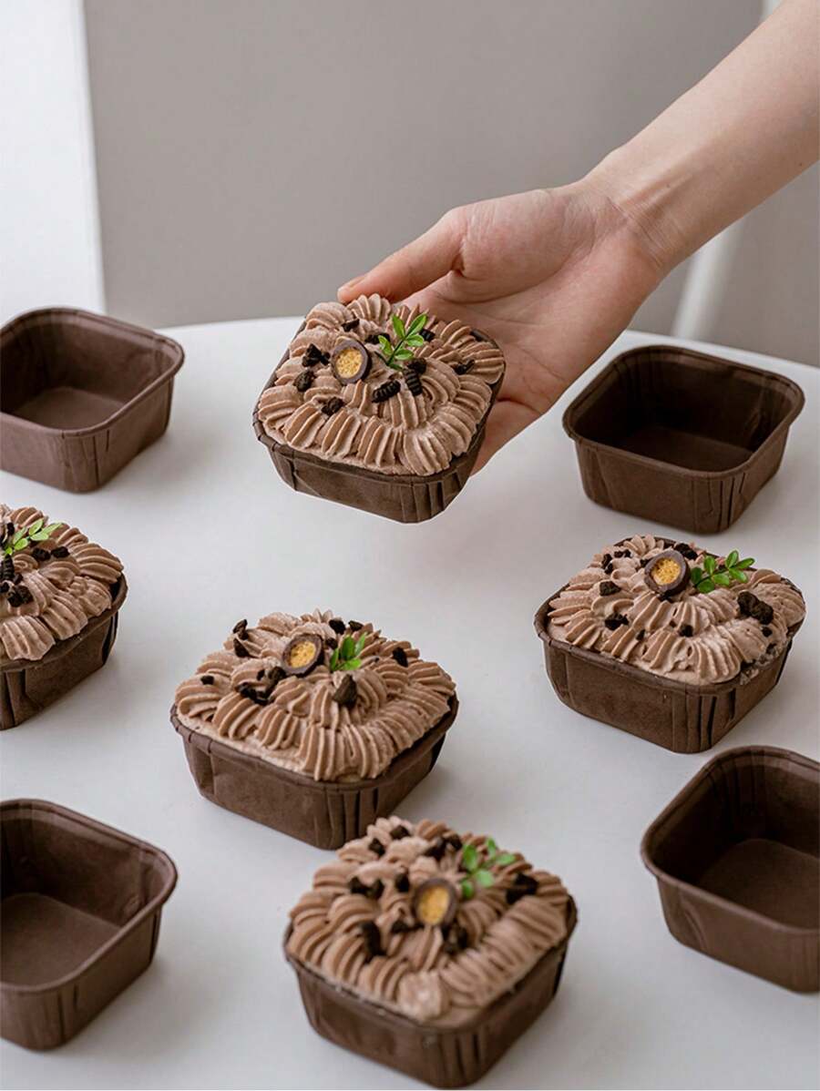 15入組加厚方形圓角慕斯雪紡紙杯蛋糕杯油漬蛋糕紙杯一次性杯子慕斯蛋糕高溫耐用烘焙防油紙托,防油耐高溫,適用於麵包、小食和蛋糕烘焙 - 彩色 - 查看 1