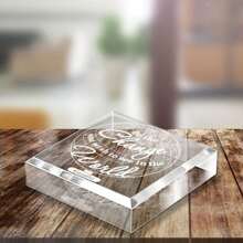 勵志畢業禮物-刻有字句「be The Change You Wish To See In The World」的紀念品-學生和老師的完美紙鎮 - 彩色 - 查看 5