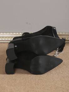 女士超過膝高跟靴,秋冬新品,尖頭粗跟,金屬皮帶扣,多功能高筒靴 - 黑色 - 查看 6