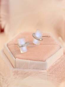 925純銀天然月光石,立方氧化鋯鋯紋圓釘耳環1對,復古風格,適合女性日常穿搭 - 銀色 - 查看 4