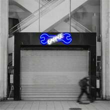1PC Wrench Garage Neon, GARAGE Personalized Backboard Neon Decorations, Lighting Wall LED Neon Sign Home Decor, Bar Esports Game Hall Ambiance Decor, Bedroom Decor, Theme Party Decor, Birthday Gift - Blue+White - View 5