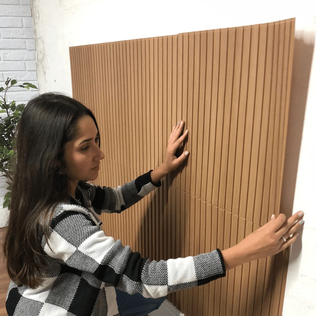 Placa Painel Ripado Relevo 50x50 Revestimento 3D Auto Adesivo - Caramelo - Visão 1