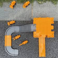 停車場玩具,附帶1套有5個滑動工程車的跑道,適合兒童日常玩樂的假裝遊戲玩具(某些配件顏色隨機) - 彩色 - 查看 1