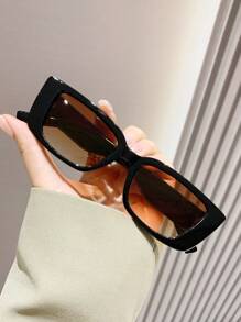 1 chiếc kính mát vuông ngoài trời (không có hộp đựng kính) Kính râm Kính râm bãi biển Phụ kiện bãi biển cho phụ nữ Kính râm Kính râm cơ bản và phù hợp với Áo len Quần jean Quần nỉ Áo khoác hoodie Váy và áo sơ mi dài tay Kính râm thời trang Trang phục thanh lịch Gia đình đi chơi Du lịch Kỳ nghỉ Kỳ nghỉ cho Kỳ nghỉ hè Bãi biển, Ngoài trời, Du lịch - Ombre - Xem 2