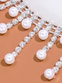 1入組銀色假珍珠流蘇身體鏈條,鑲有鑽石裝飾,時尚性感
