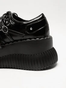 女性十字柳釘裝飾厚底鞋,帶鞋帶扣的y2k亞文化龐克哥德羅莉塔風鞋款 - 黑色 - 查看 4