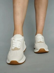 Tenis color beige ideal para toda ocasión y estilo de vida. - Beis - Ver 1