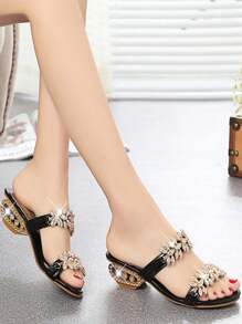 CHICVUE صنادل نسائية جديدة بأسلوب صيفي، مرصعة بالراين الأسود، أنيقة وجذابة، هدايا عيد الحب والكريسماس والشتاء - الأسود - مشاهدة 10