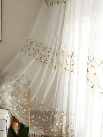 1 件美式刺绣薄纱窗帘，营造舒适氛围