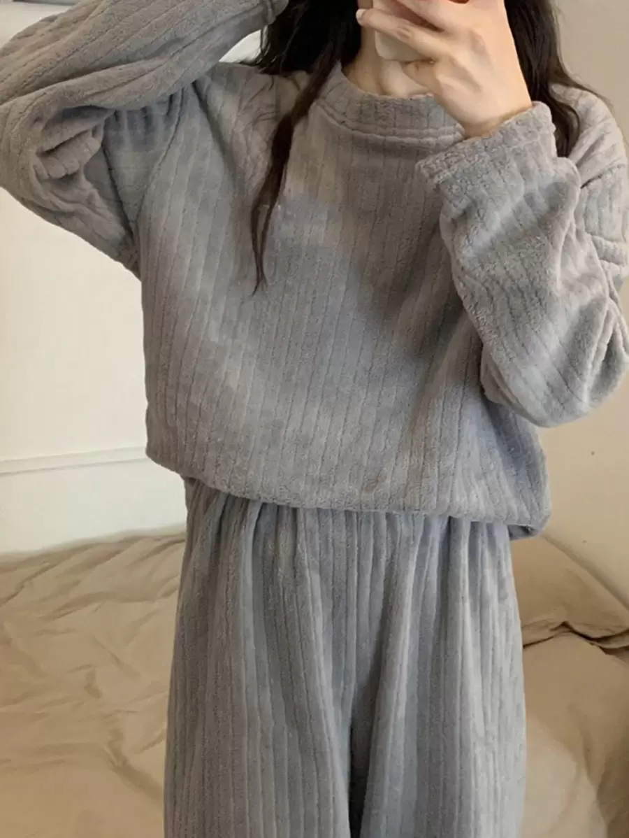 灰色豎紋家居服套裝 - 灰色 - 查看 1