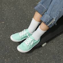 STQ Women Slip On Canvas Sneakers Low Top Casual Shoes Supportive Comfortable Tennis Sneakers - 月色 - 查看 2