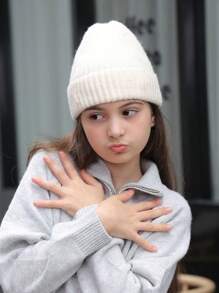 1pc New Style Solid Color Knitted Hat For Girls, Autumn And Winter, Windproof, Warm, Sweet And Cute - Beige - View 1