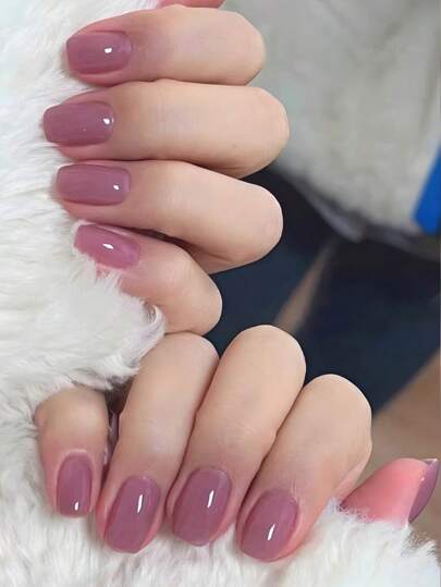 Mejora tu aspecto con un conjunto de 24 uñas de arte unicolor cuadradas y cortas de forma elegante, uñas postizas para mujeres y niñas, suministros de uñas de color morado claro uñas falsas uña falsa uña acrílica