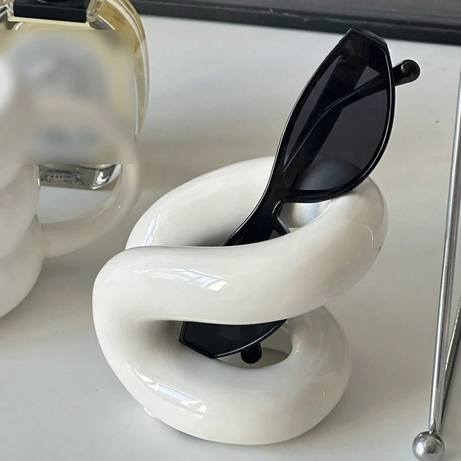 1pc White Rope-knotted Ceramic Makeup Brush Storage Holder, Creative Living Ceramic Rope-knotted Shelf For Bathroom & Dressing Table Decoration & Storage - White - View 1