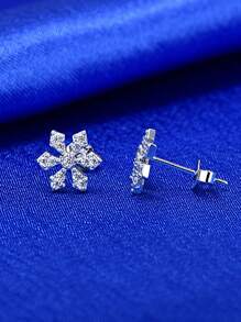 1pair Stainless Steel Mini Silver Needle Hypoallergenic Korean Fashion Six-leaf Snowflake Rhinestone Stud Earrings For Women, Great For Party, Christmas And Everyday Wear, Gift Idea - Silver - View 4