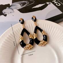2pcs European And American Creative Water Drop Shaped Exaggerated Metallic Fragrance Earrings - Black - View 4