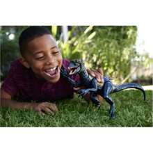 Mattel Figura de Dinosaurio Jurassic World Indoraptor Track N Attack con Equipo de Seguimiento y 3 características de Ataque, Regalo de Juguete con Juego físico y Digital - Multicolor - Ver 3