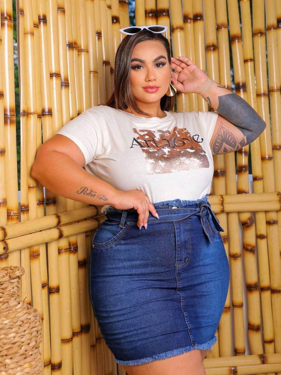 Plus Size Denim Skirts - 深色水洗藍 - 查看 1
