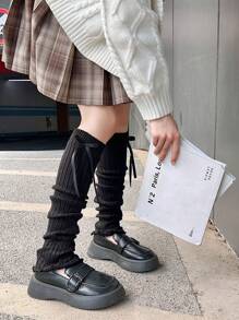 1 雙女式長白色蝴蝶結暖腿襪 Y2k 洛麗塔風格針織過膝長襪秋冬溫暖純色扭曲針織襪子,可愛設計,帶蝴蝶結裝飾,非常適合日常生活、約會、家居和戶外穿著 - 黑色 - 查看 2