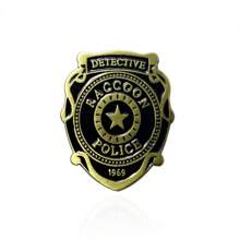 1 pieza Insignia de broche de estación de policía única, pin de esmalte de herencia del detective mapache para regalo de atuendo de fiesta para hombres, 1969