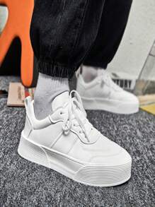 男士纯色防滑、时尚、百搭、潮流运动鞋