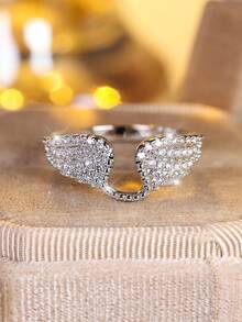 1件流行的奢華翼形方寶石裝飾戒指,適合女士在節日/婚禮/訂婚上佩戴,在送給妻子/女友時也是理想的禮物 - 戒指 - 查看 2