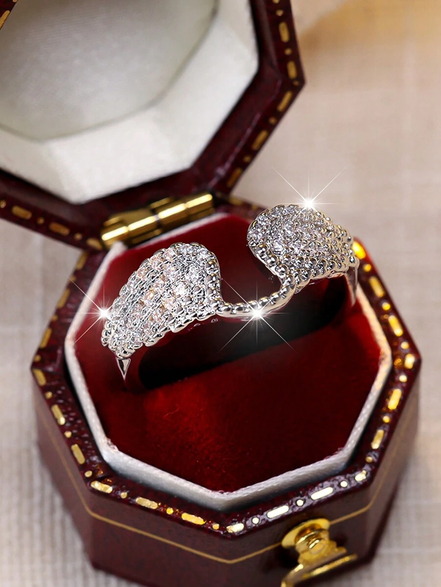 1件流行的奢華翼形方寶石裝飾戒指,適合女士在節日/婚禮/訂婚上佩戴,在送給妻子/女友時也是理想的禮物 - 戒指 - 查看 1