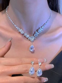 1件美人魚珍珠心形珠寶套裝,法式輕奢鑲鑽心形吊墜項鍊和耳環 - 銀色 - 查看 2