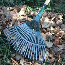 1 Rastrillo Para Hojas, 22 Púas Y Herramienta De Jardín Con Cabezal Agrandado Para Limpiar Y Recoger Fácilmente Las Hojas Caídas - Negro - Ver 1