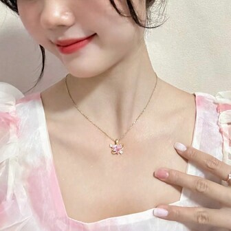 Autumn Luxe Collarbone Necklace For Close Friends With Unique Design, Classic High-End Heart Pendant Necklace, Party Birthday Valentine'S Day Gift For Girls,Mom,Mother,Mother's Day,Gift