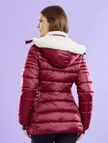 Chamarra Abrigo THAT'S HOT, Térmica con Sistema de Calefacción Eléctrica y Capucha para Mujer, Capitonada con Bolsas y Cierres, Cómoda y Juvenil para invierno - Moda Mujer Ultraligera Cómoda Elegante Casual Confortable Excelente Calidad para dama, Moderna, Actual y en Tendencia. El mejor regalo para Novia, Hija, Esposa, Mama, Tia, Amiga, Aniversario, San Valentín, Dia de las madres, Navidad, Cumpleaños. BHI23-0461-SHARON - Cereza - Ver 2