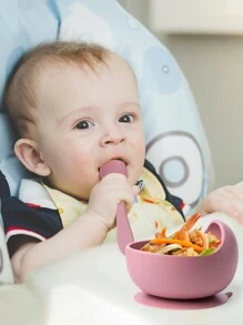 2pcs/Set Baby Feeding Set Silicone Bowl And Silicone Spoon, Baby Tableware Training Bowls With Suction Cup, Roft Silicone Material, Cartoon Animals Prints