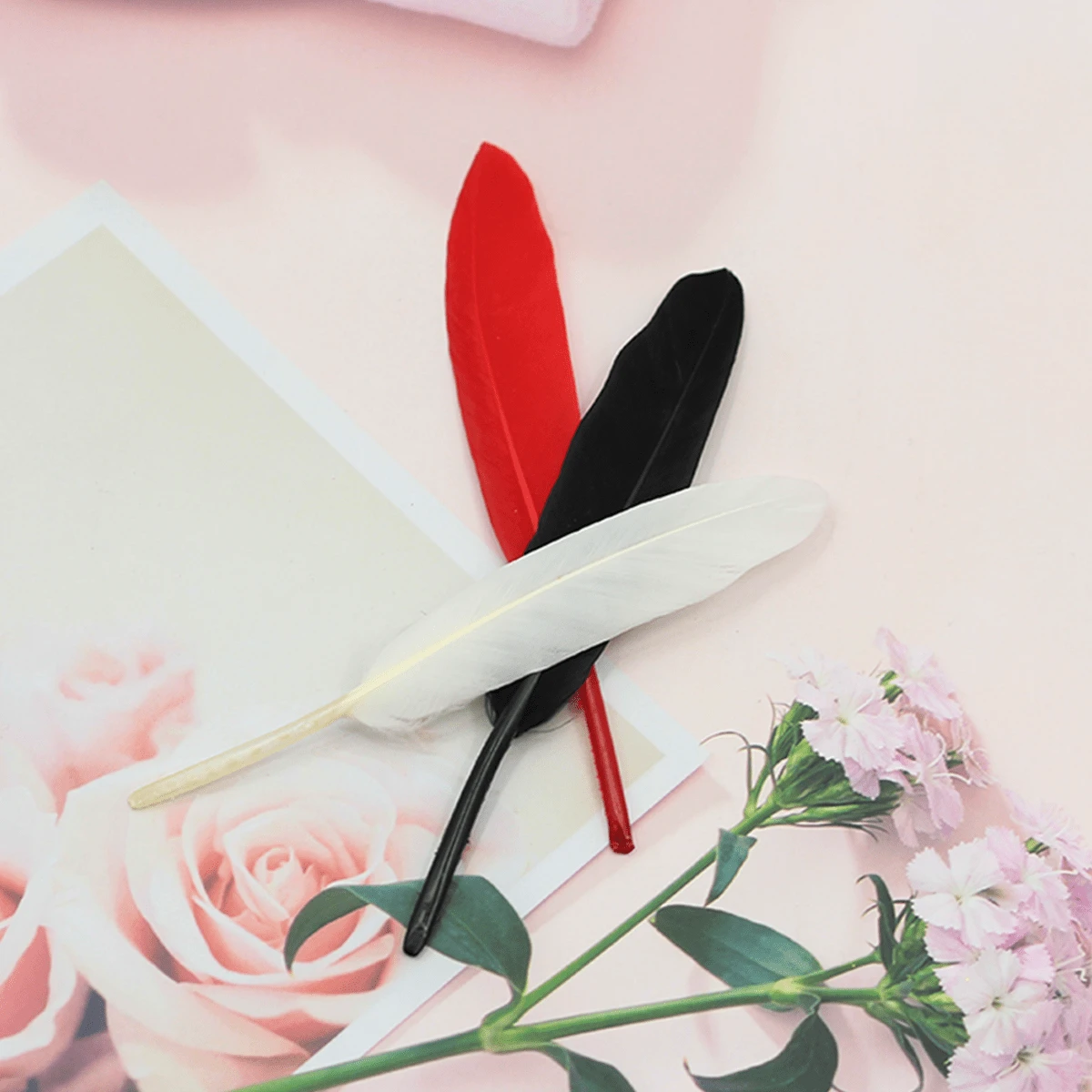 Đóng gói Lông vũ & Lông Ngỗng Đối với DIY Thủ công Thủ công mỹ nghệ , Đồ trang sức , Quần áo , Phụ kiện tóc , Hiệu suất , Trẻ em Đồ Chơi , Thú cưng , - Đỏ - Xem 1