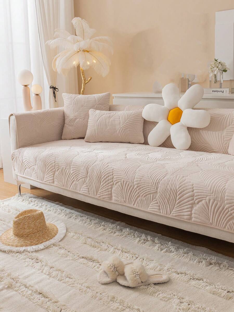 1入刺繡柔軟沙發坐墊套，設有防滑防刮花設計，素面楓葉/花瓣圖案，四季通用，易於清潔 - 米色 - 查看 1