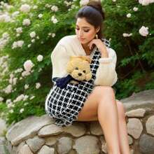 毛絨寵物背包,蓬鬆寵物肩袋,斜跨背包,貓狗寵物攜帶包 - 黑與白 - 查看 1