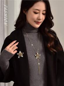 1 件多功能水晶花毛衣鏈胸針可作為長流蘇項鍊佩戴 - 金色 - 查看 4