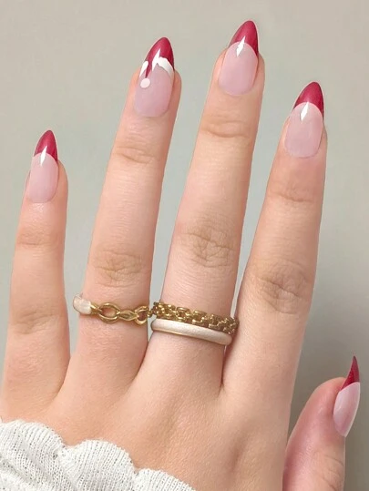 24 piezas de puntas de uñas rojas en forma de gota de agua de tamaño mediano con estilo francés navideño con patrón de sombrero de Santa, incluyendo pegamento gelé y lima de uñas, apto para fiestas y uso diario. Suministros de uñas de presión