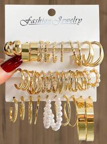 34入組歐美風格時尚金屬扭曲c設計閃亮珍珠耳針,適合日常佩戴 - 金黃色 - 查看 1